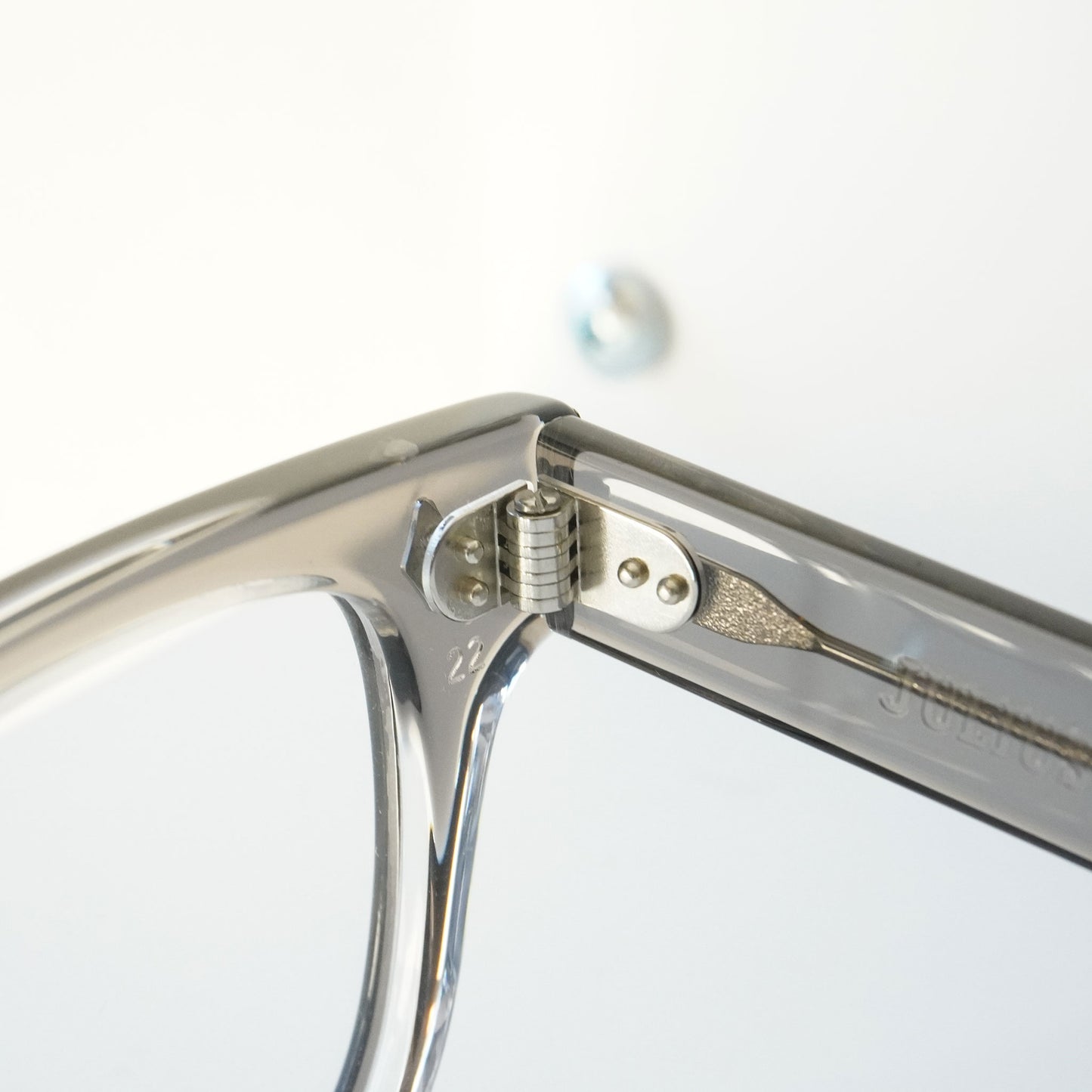 BRYAN 46 (GREY CRYSTAL 2)