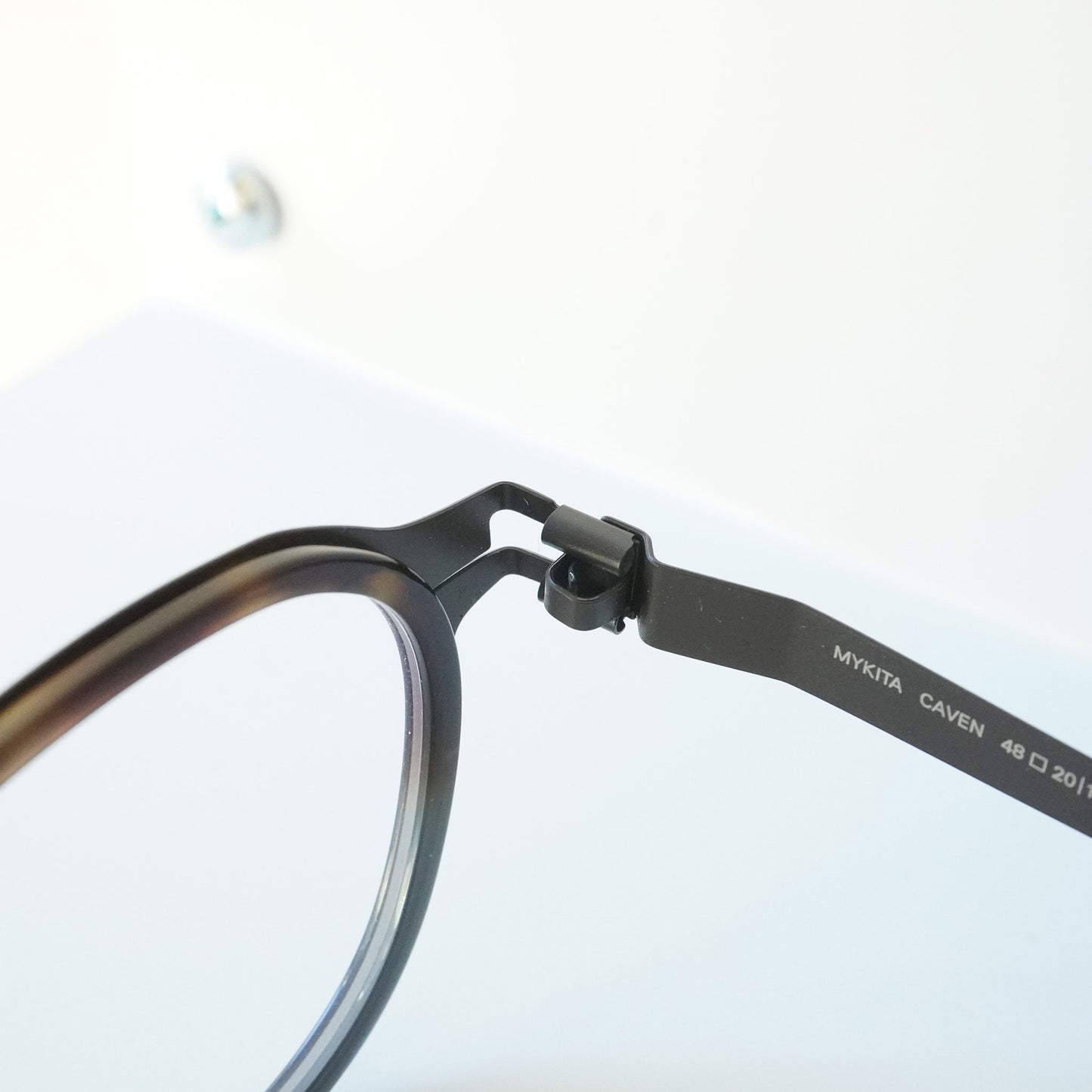CAVEN (Dark Brown/Santiago Gradient)