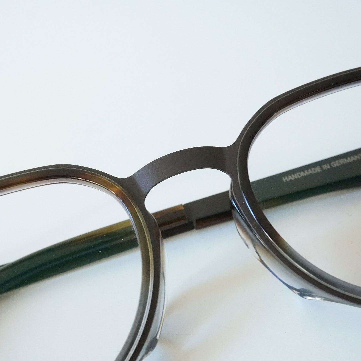 CAVEN (Dark Brown/Santiago Gradient)