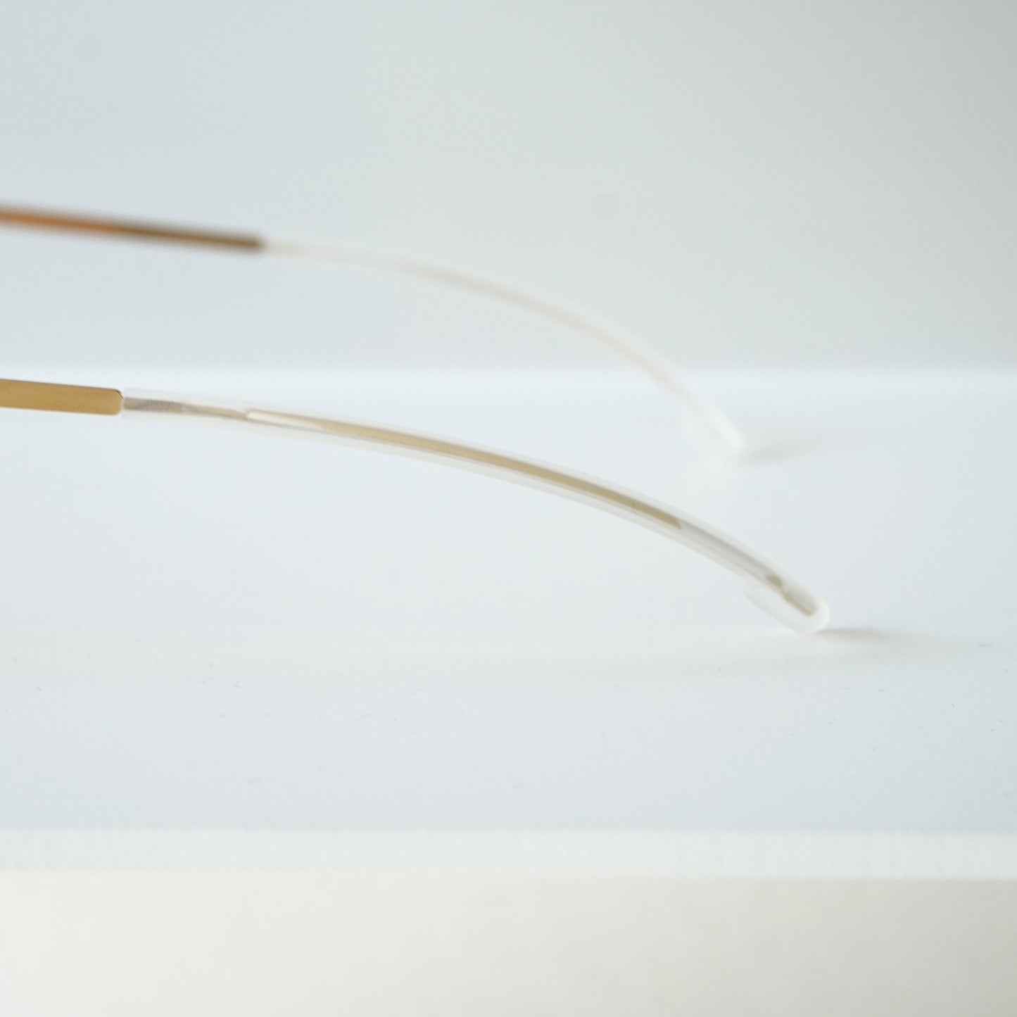 EDE (Glossy Gold)