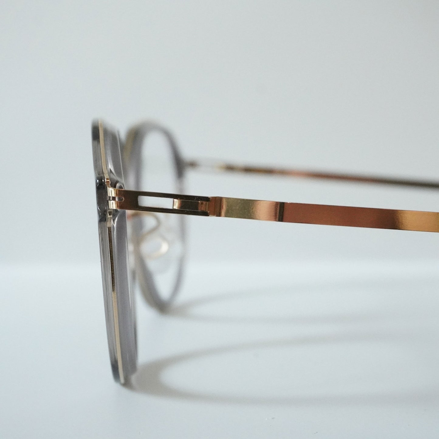 HALVAR (Champagne Gold/Clear Ash)