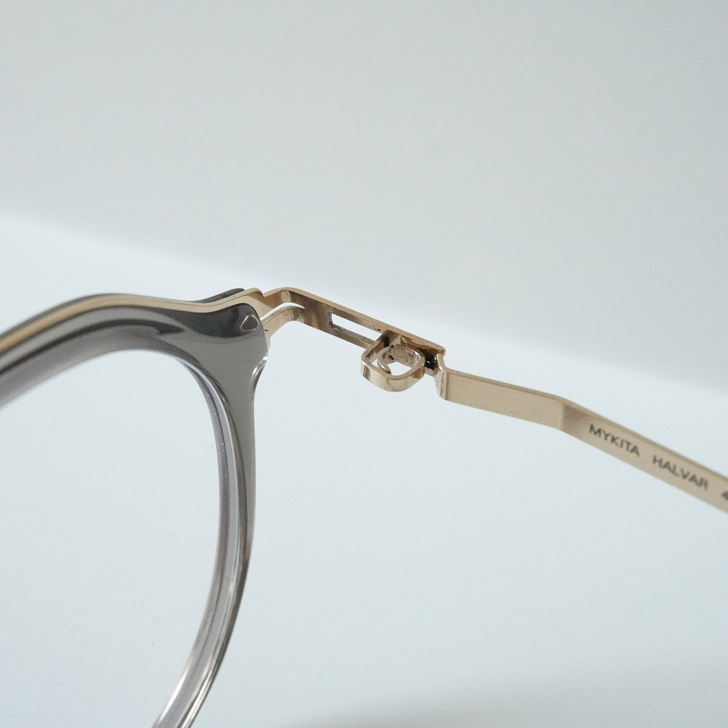 HALVAR (Champagne Gold/Clear Ash)