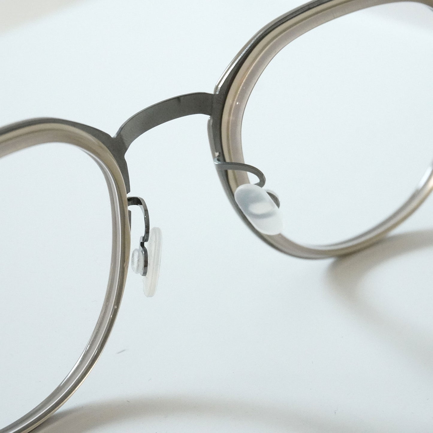 HALVAR (Shiny Graphite/Taupe)