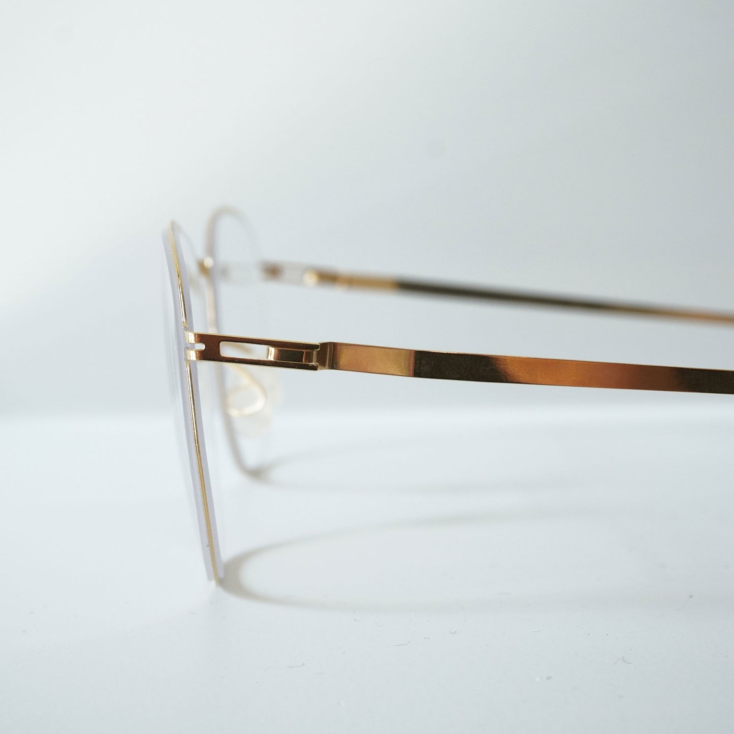RYKER (GLOSSY GOLD)