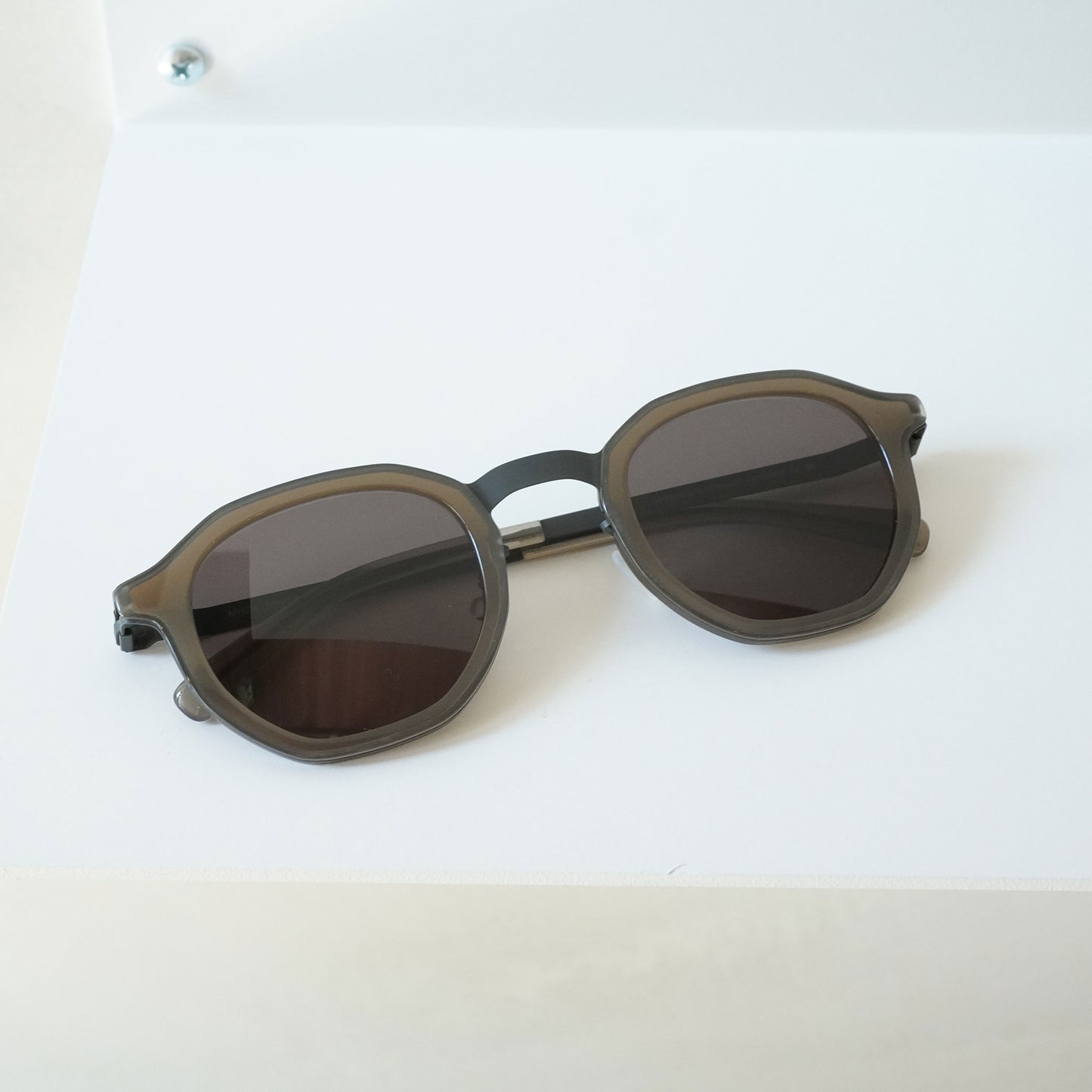 SAWYER (STOM GREY/TAUPE BROWN SOLID)
