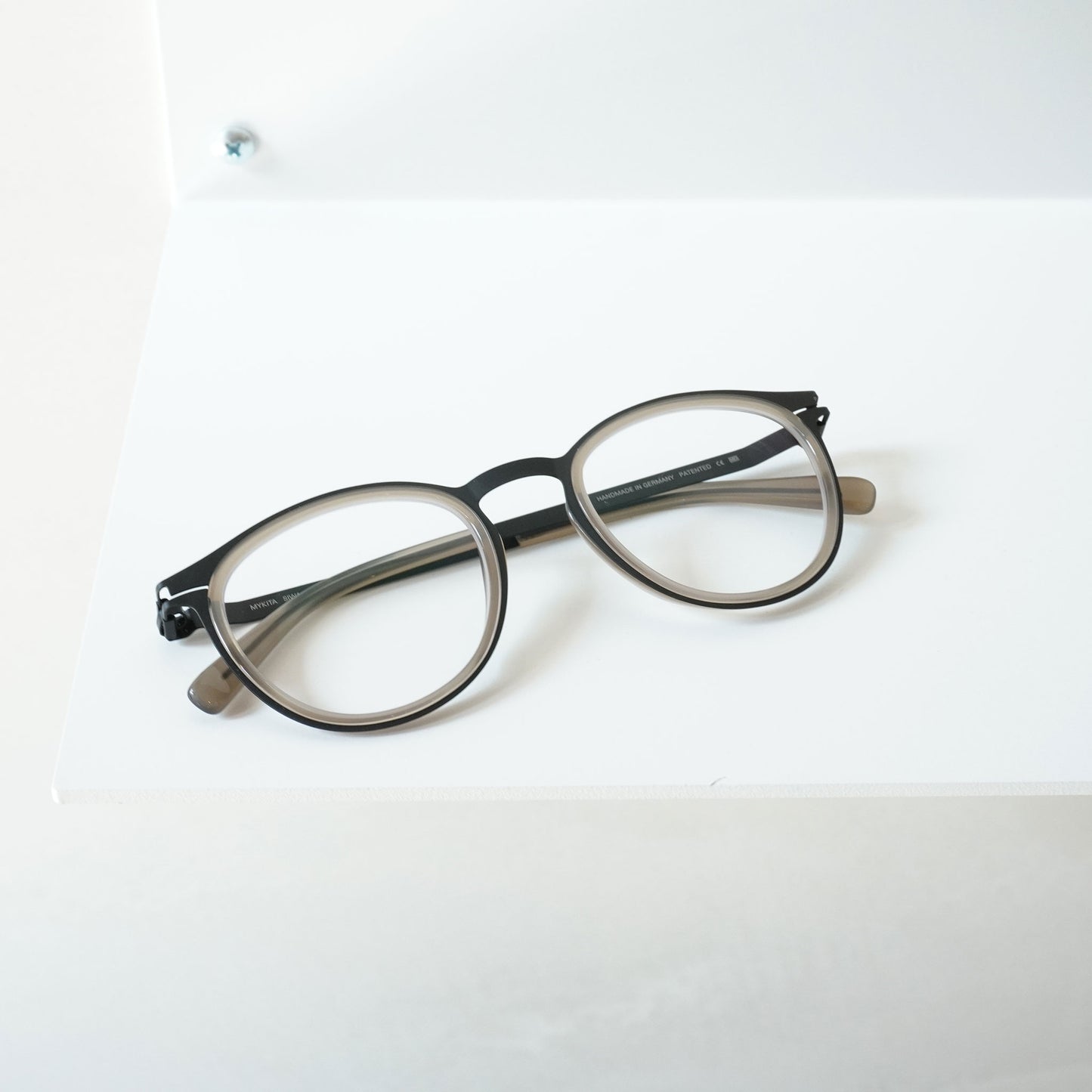 SIWA (Black/Taupe)