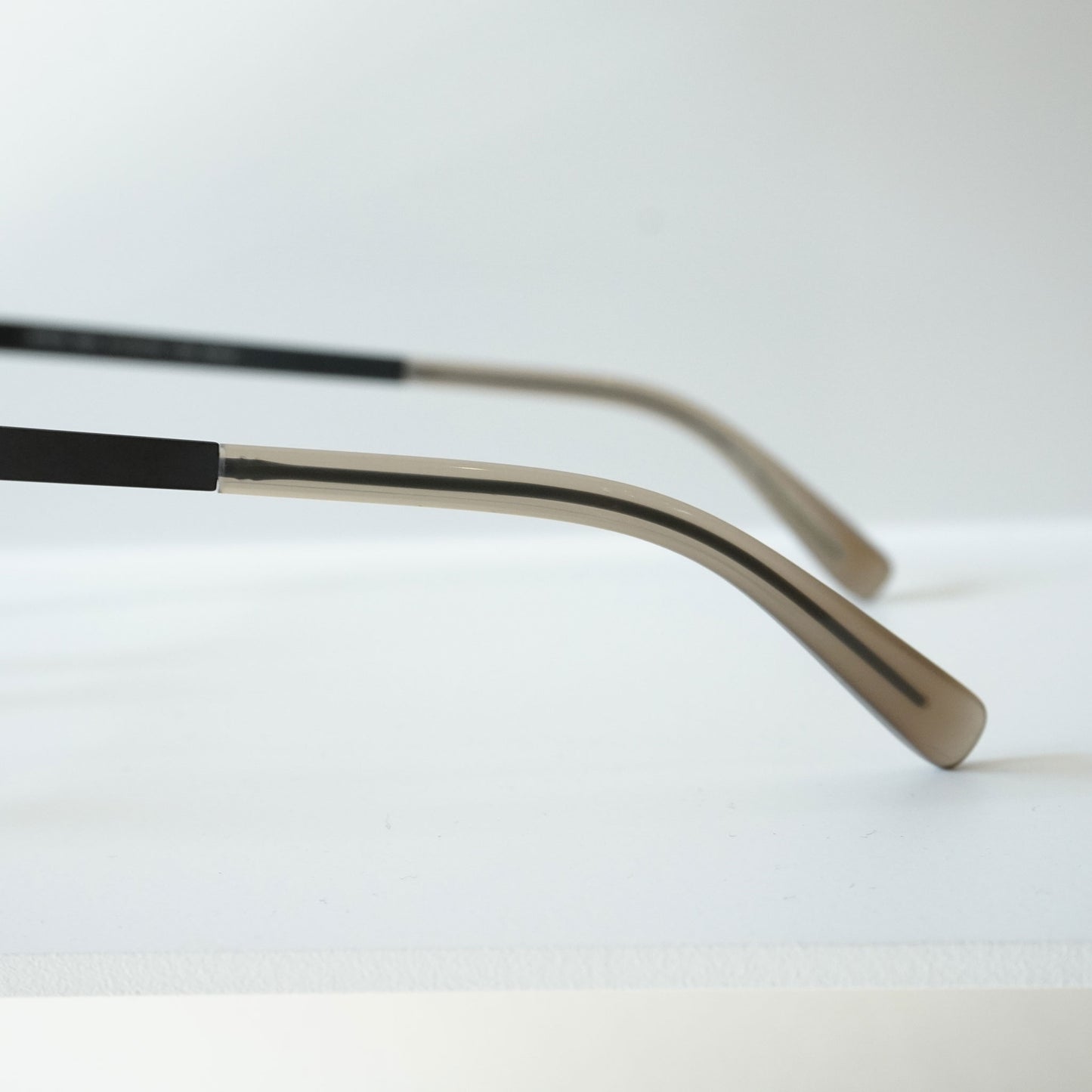 SIWA (Black/Taupe)