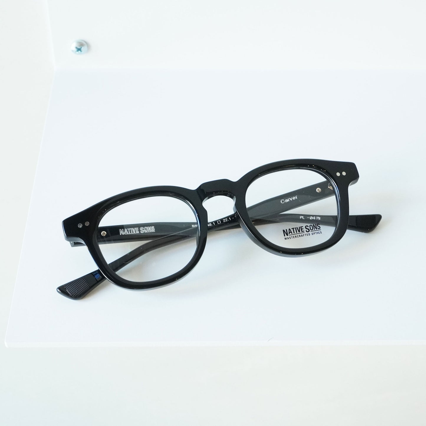 CARVER (Black)