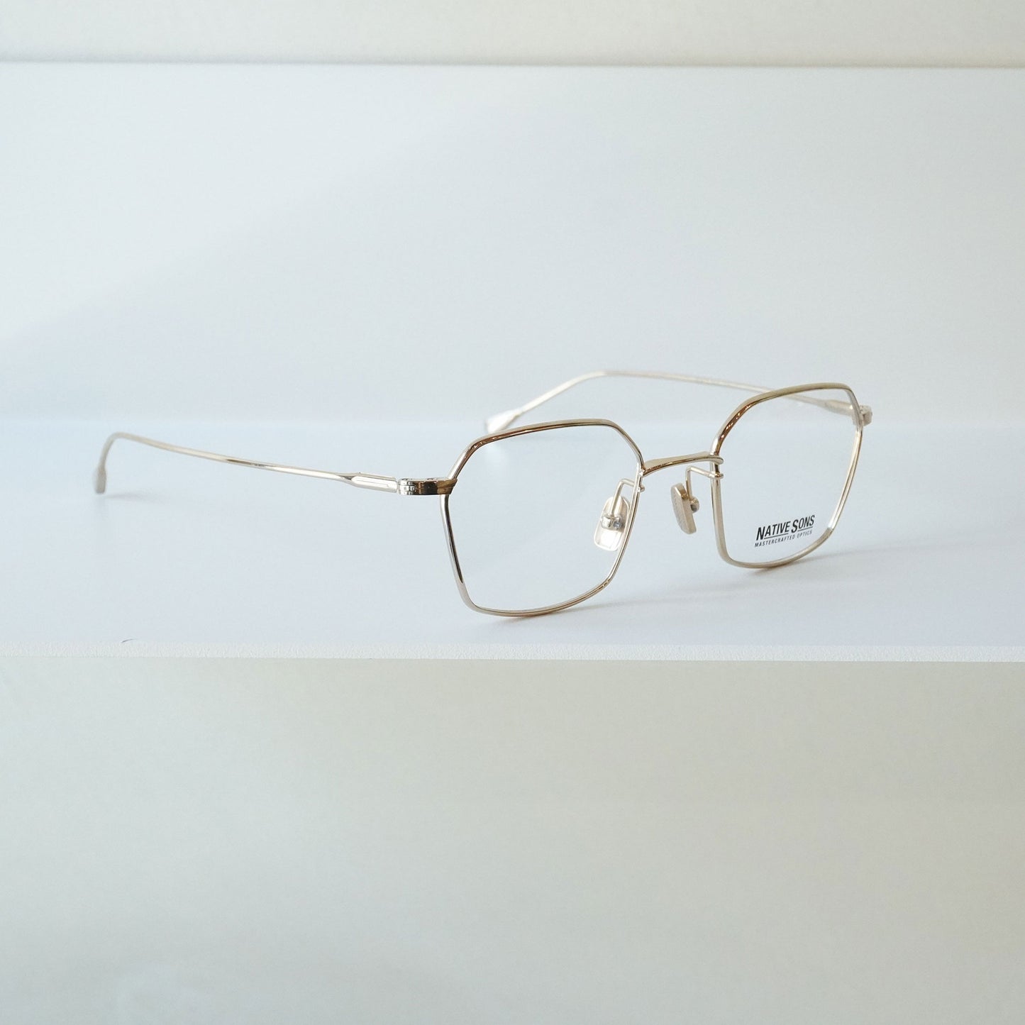 CHINO (16K Gold)