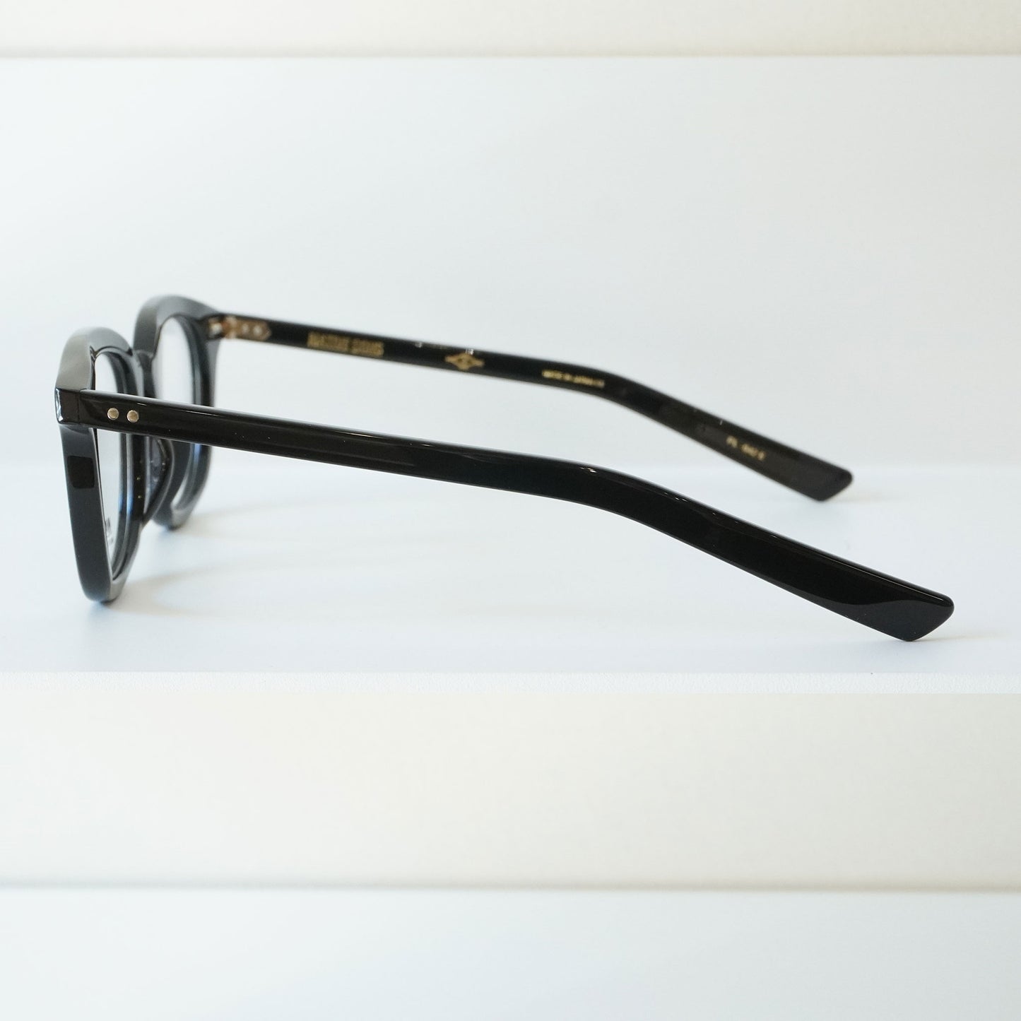 GUERRERO 48 (BLACK)