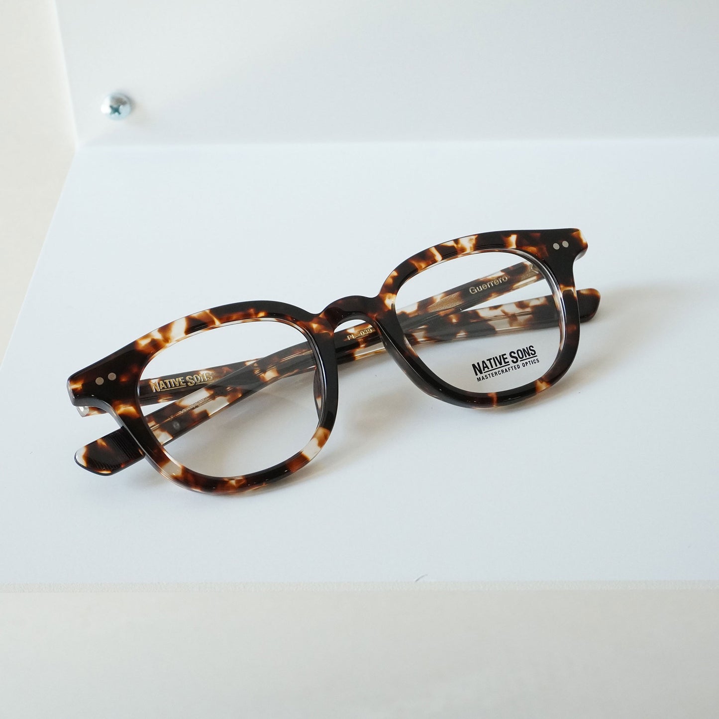 GUERRERO (HONEY TORTOISE)
