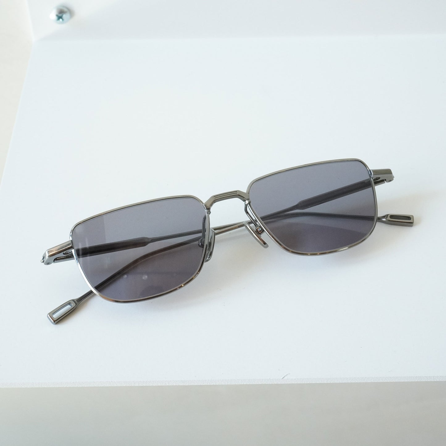 KEPLER (ANTIQUE SILVER)