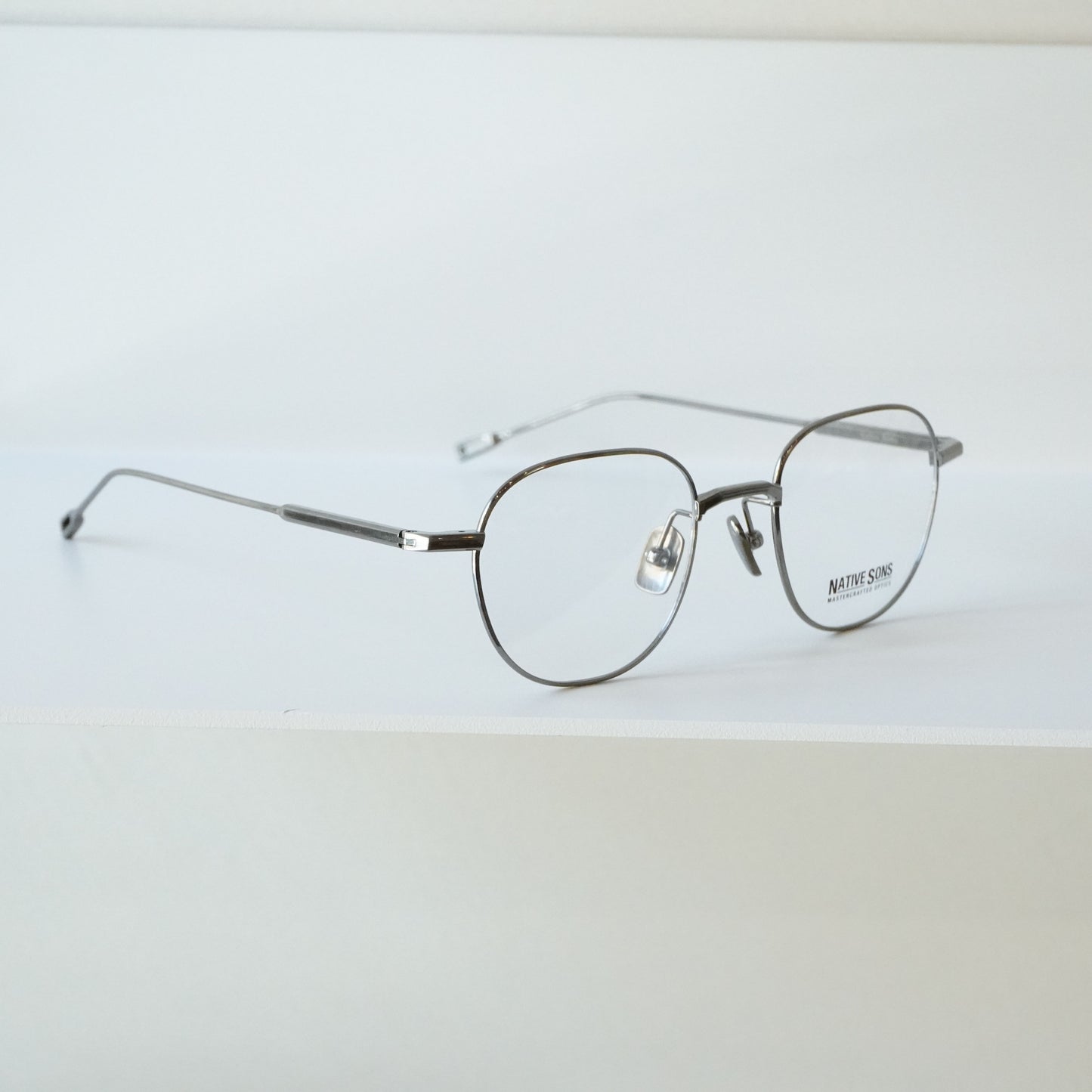 ROYSTON (Antique Silver)