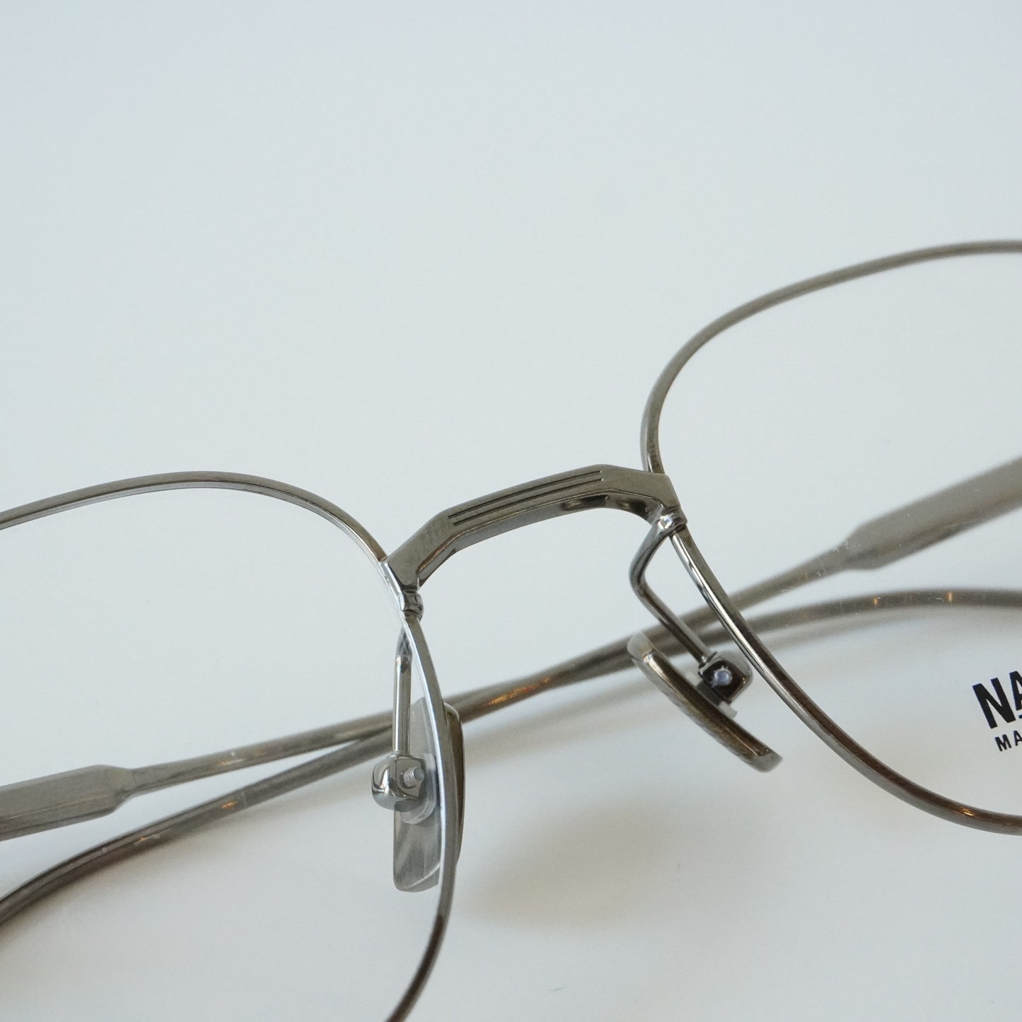 ROYSTON (Antique Silver)