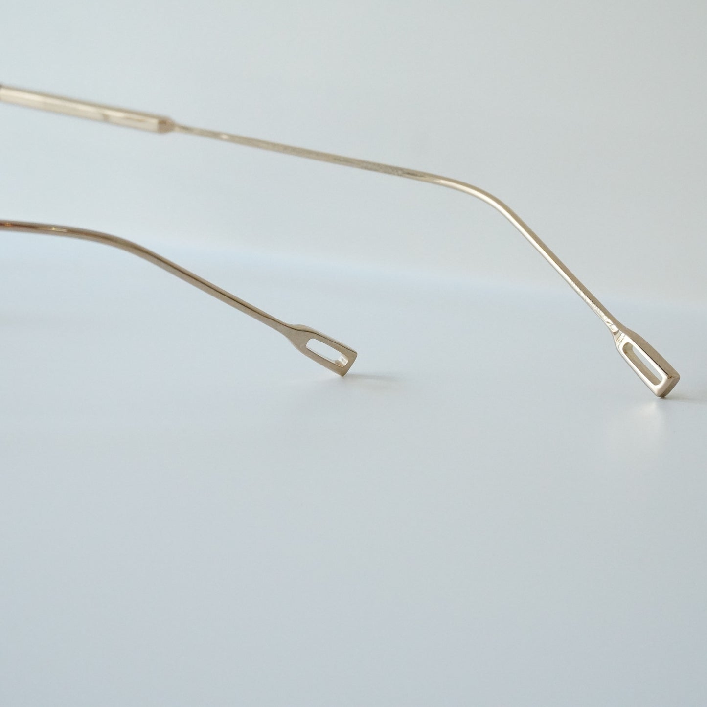 ROYSTON (16K Gold)