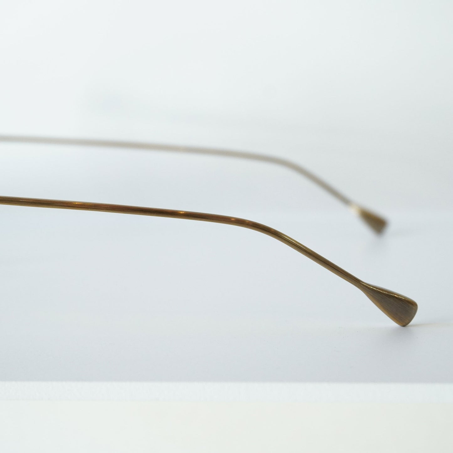 SEEGER 47 (ANTIQUE GOLD)