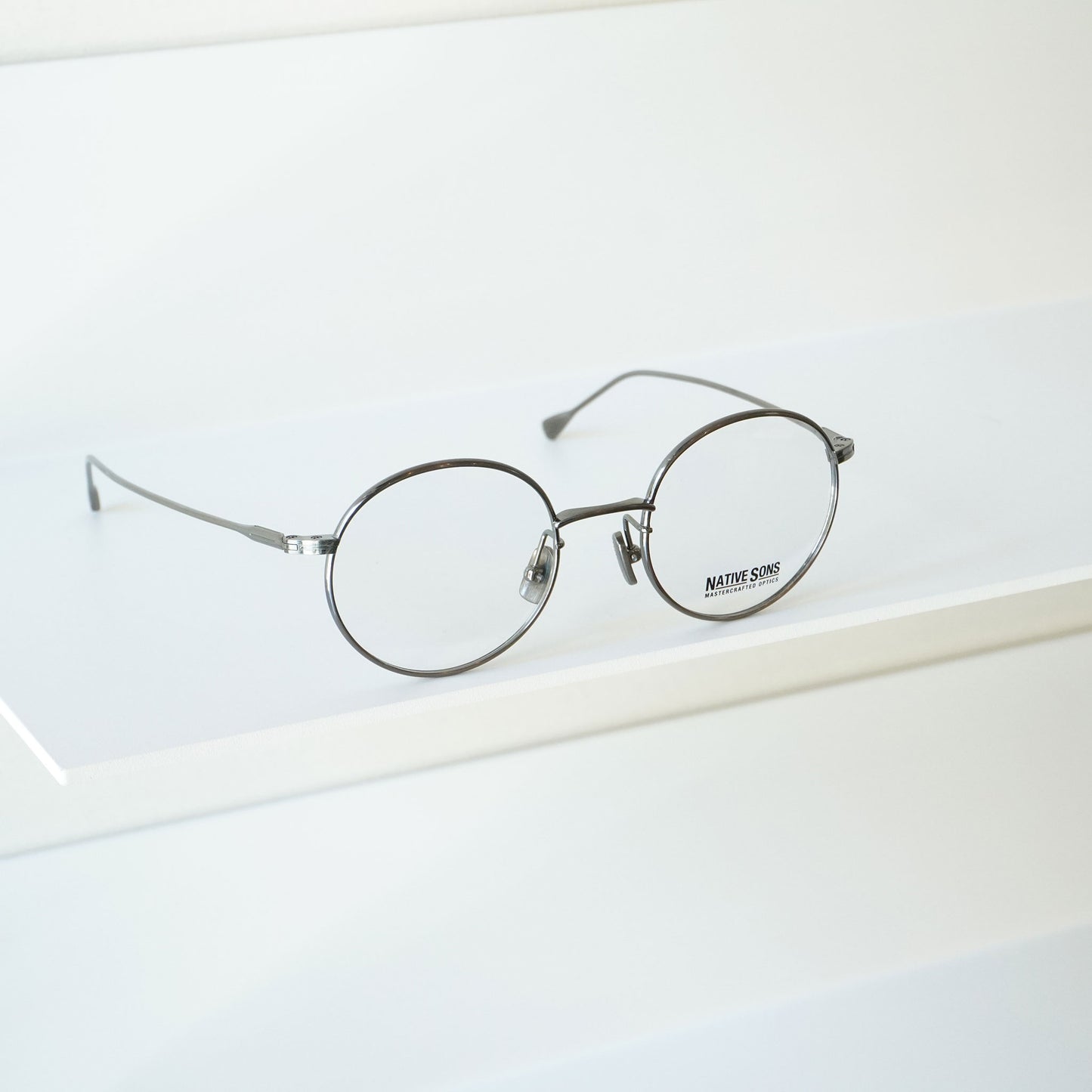 SEEGER 47 (ANTIQUE SILVER)