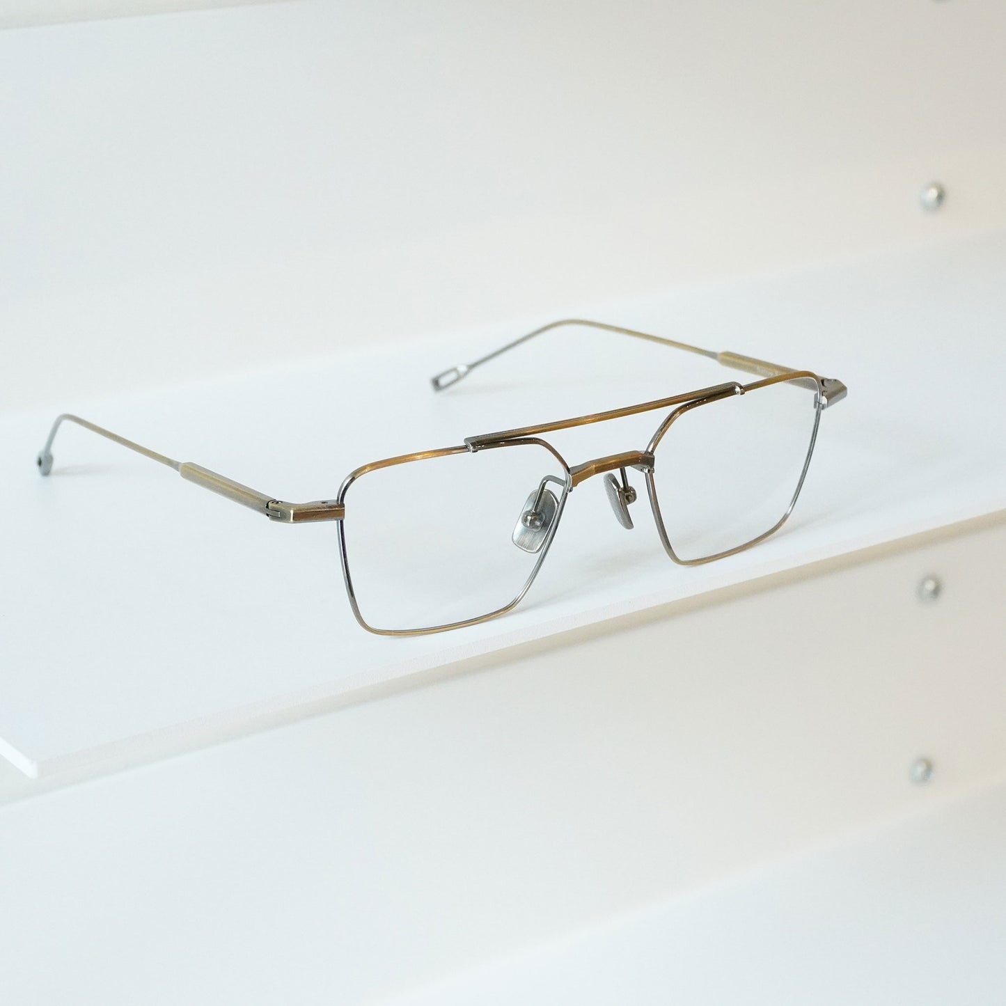 YEAGER EXP (ANTIQUE GOLD)