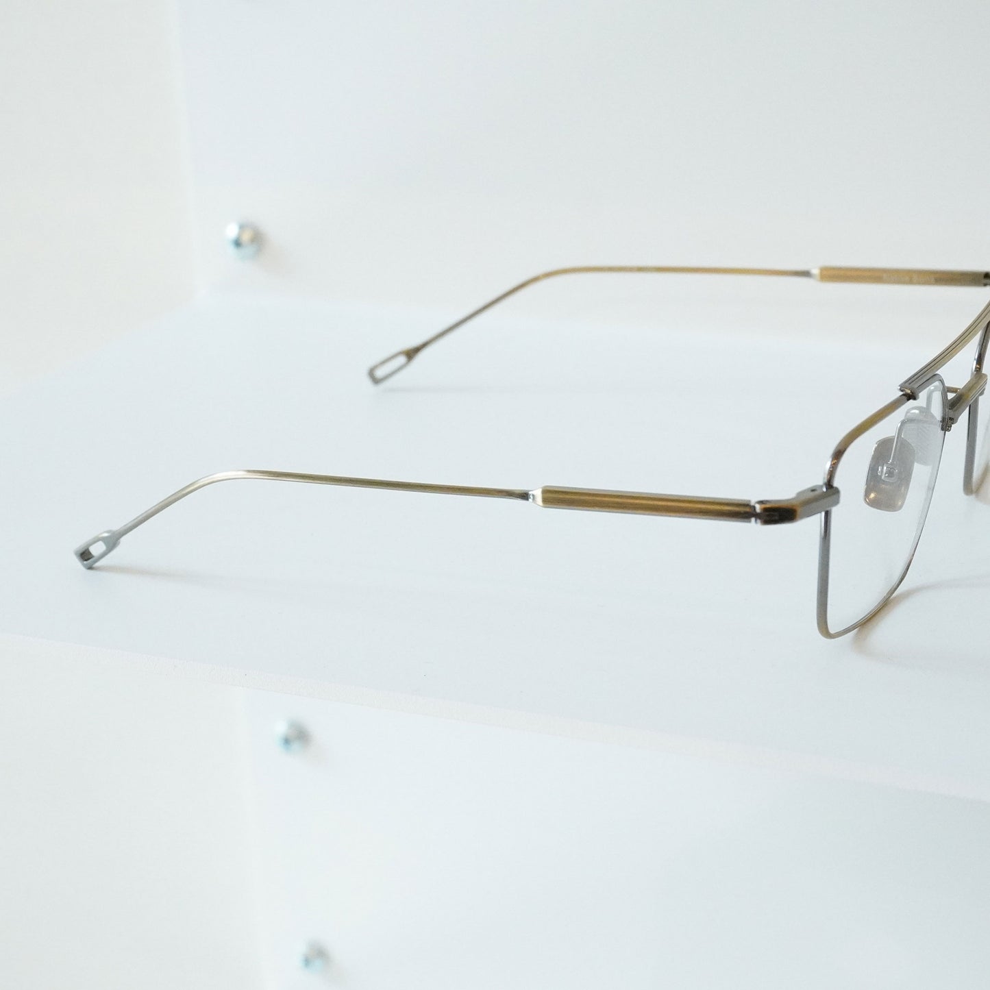 YEAGER EXP (ANTIQUE GOLD)