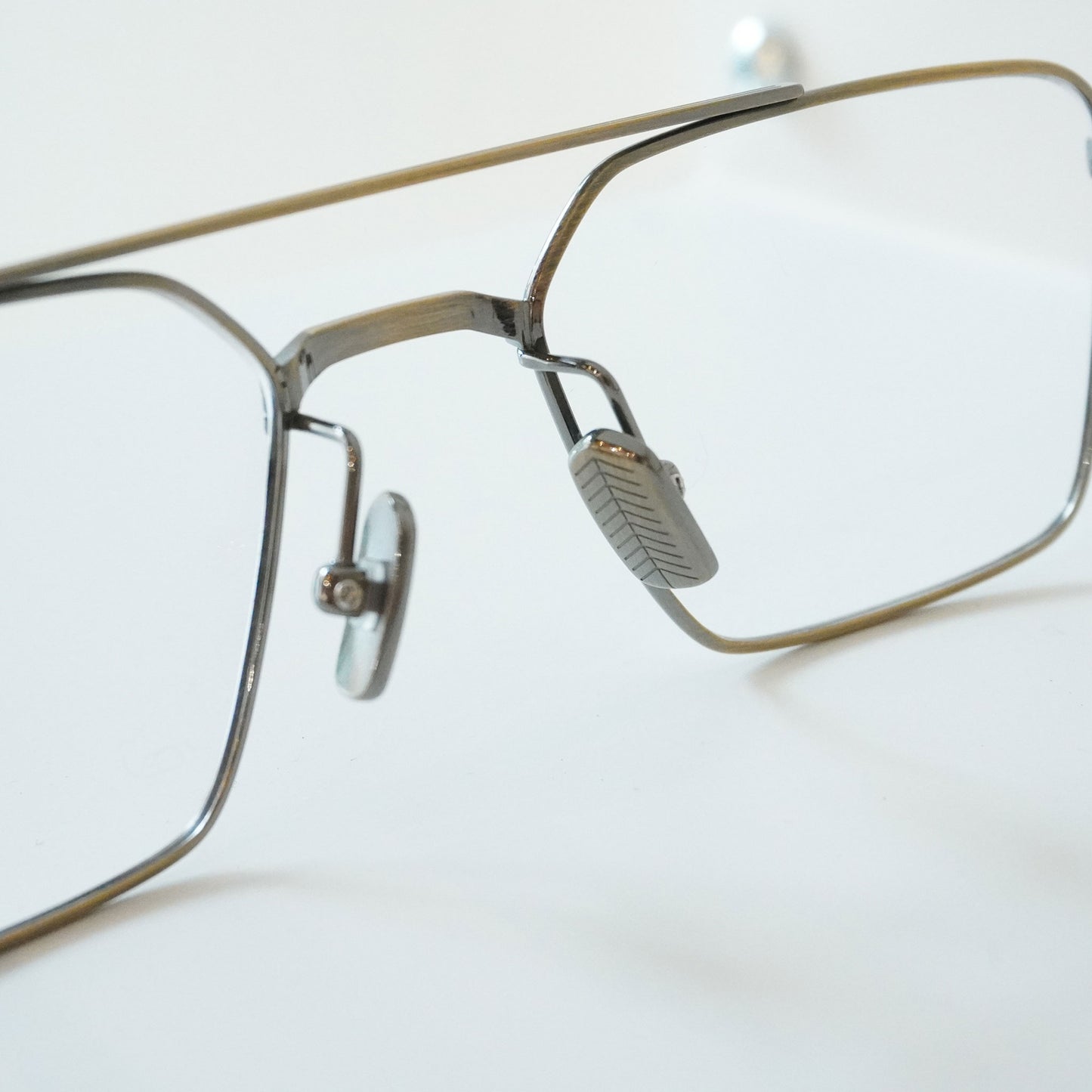 YEAGER EXP (ANTIQUE GOLD)