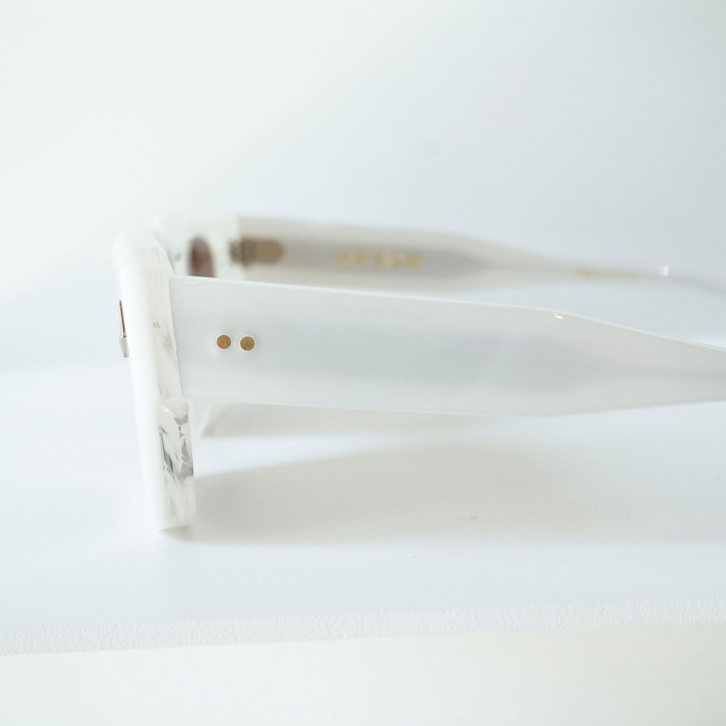 GEVAUDAN (Pearl White)