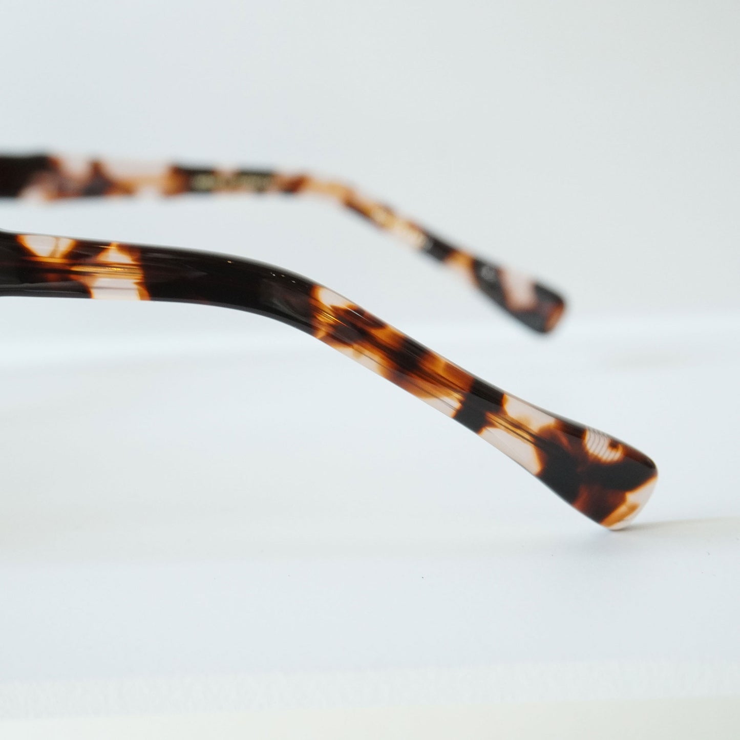 LIBERTINE (DUSTY TORTOISE)