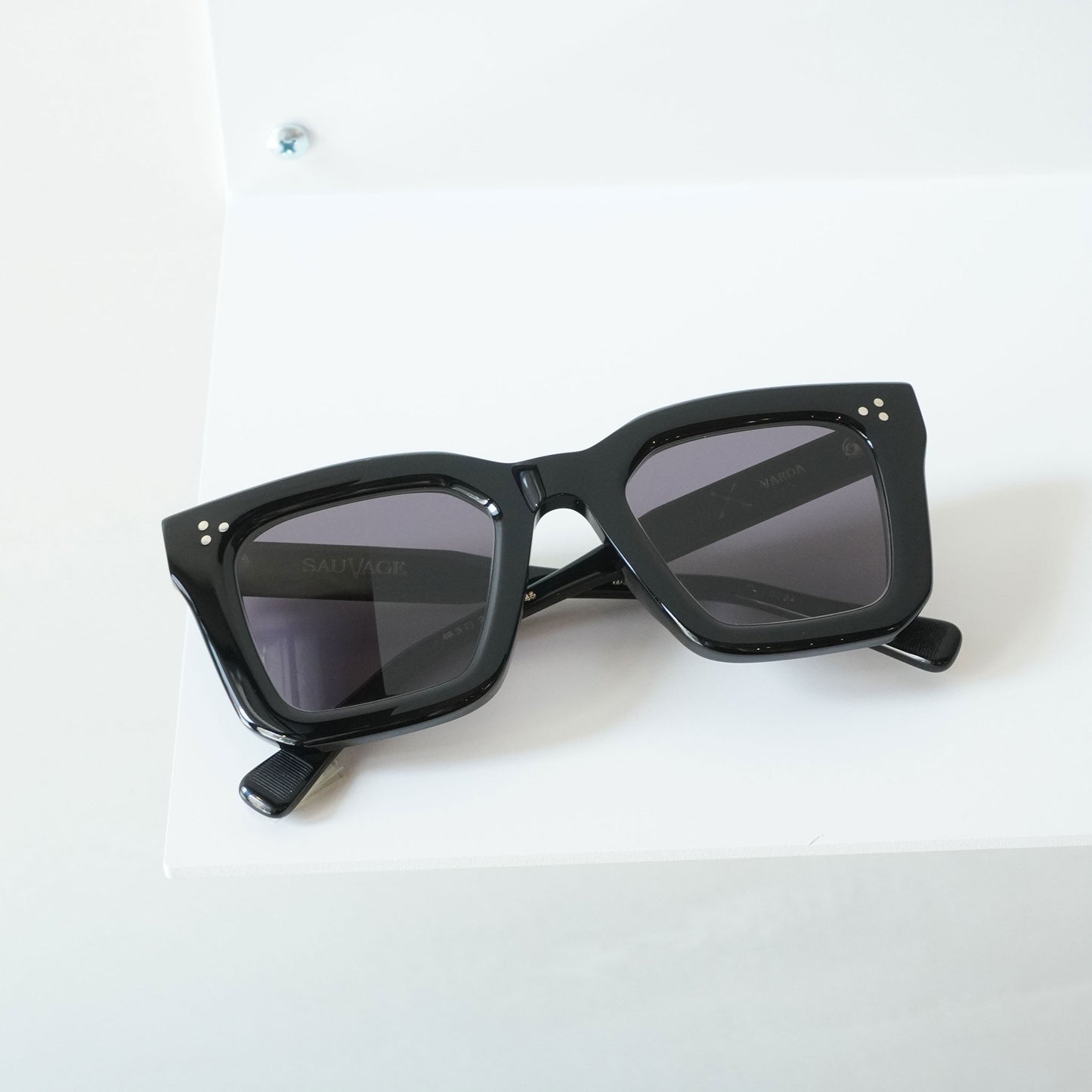 VARDA (BLACK)