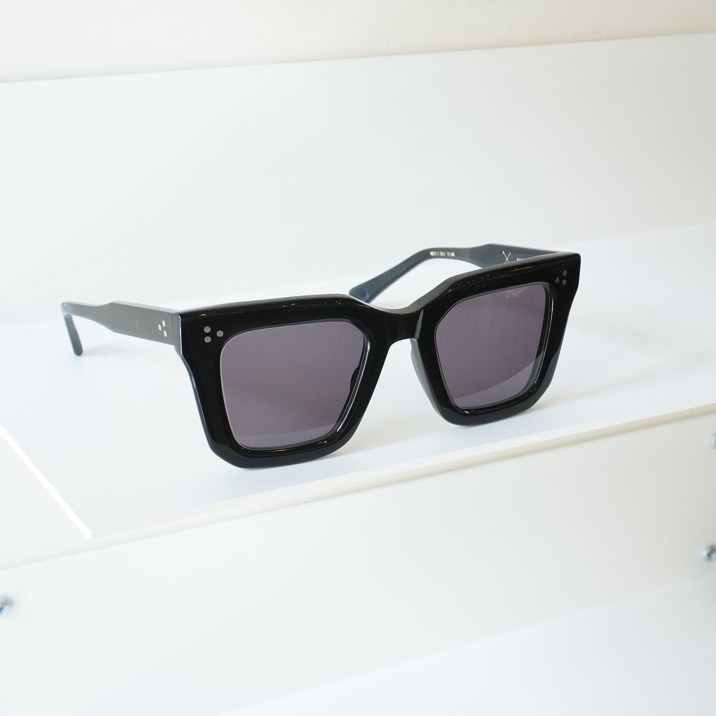 VARDA (BLACK)