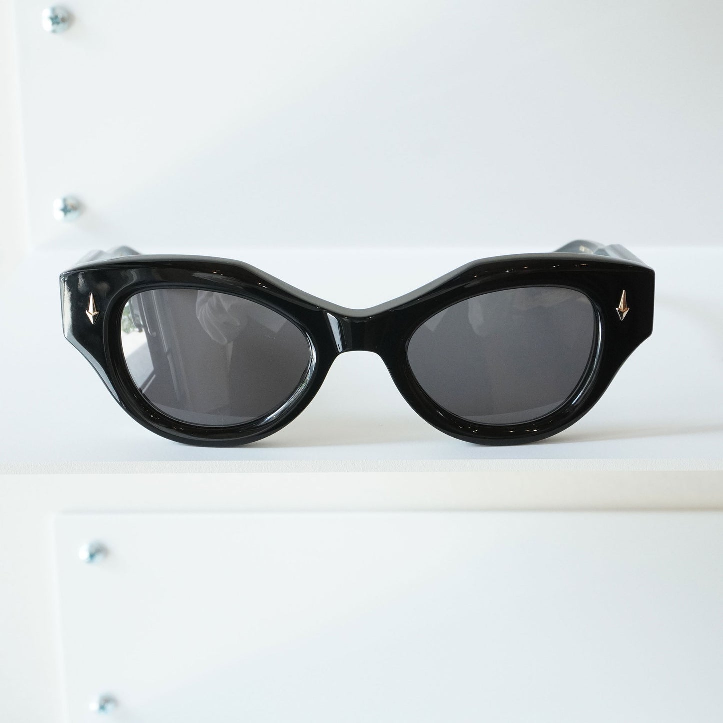 VOYANTE (Black)