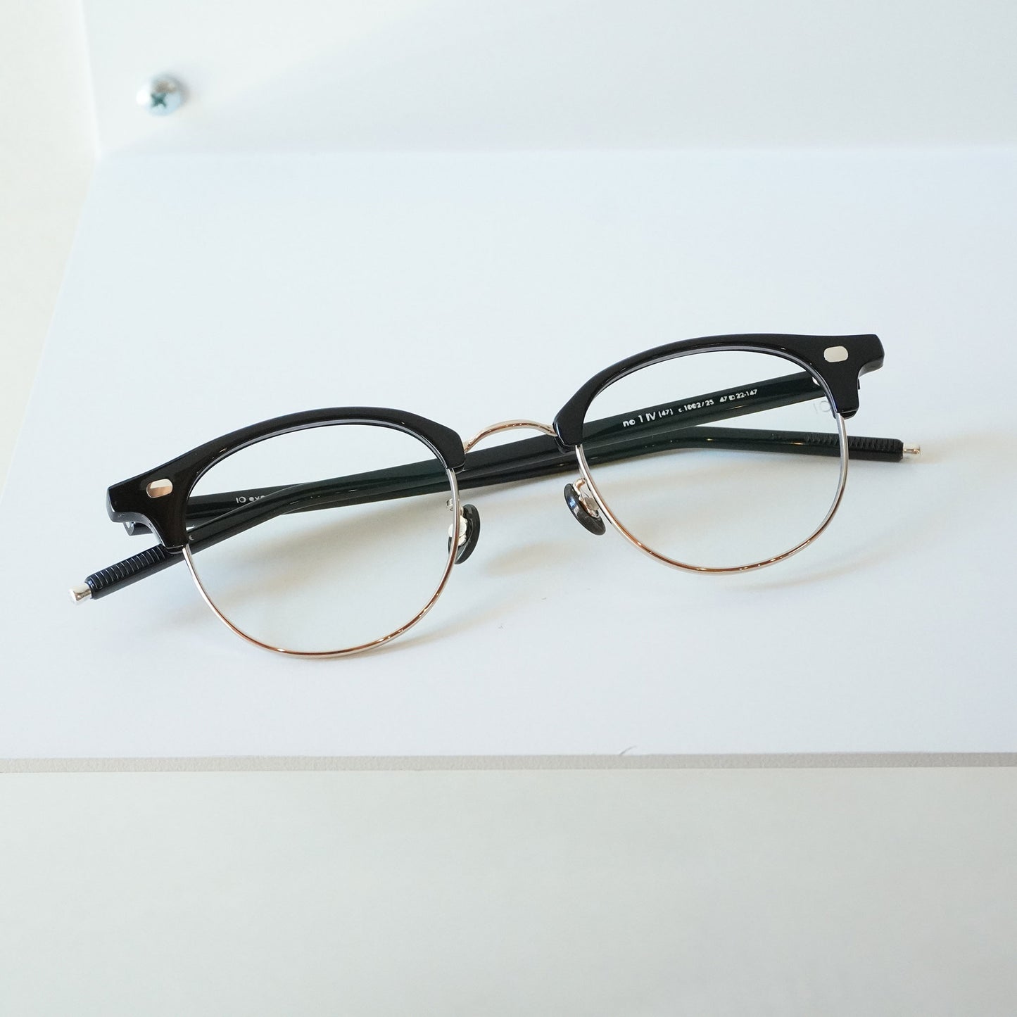 NO.1 Ⅳ (1002/2S - BLACK/WHITE GOLD)