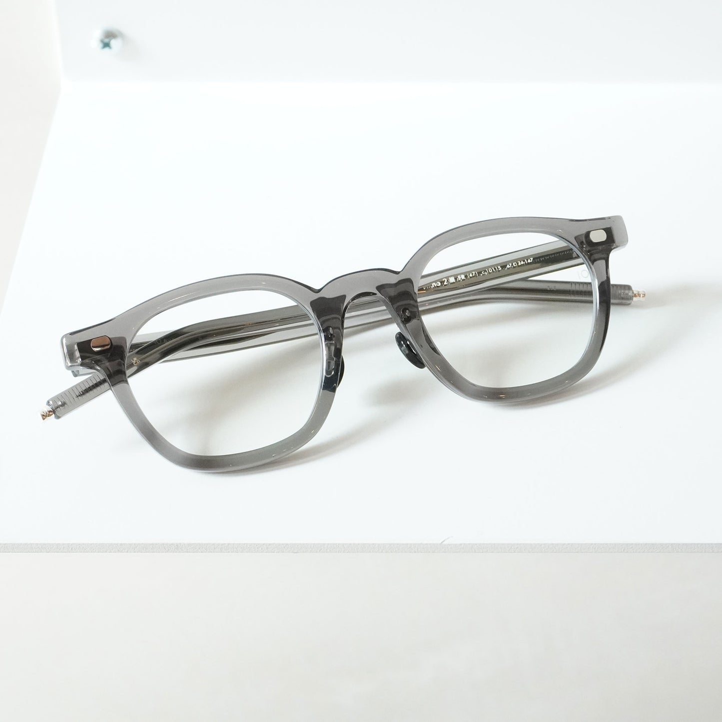 NO.2 Ⅲ (1011S - CHACOAL GRAY)