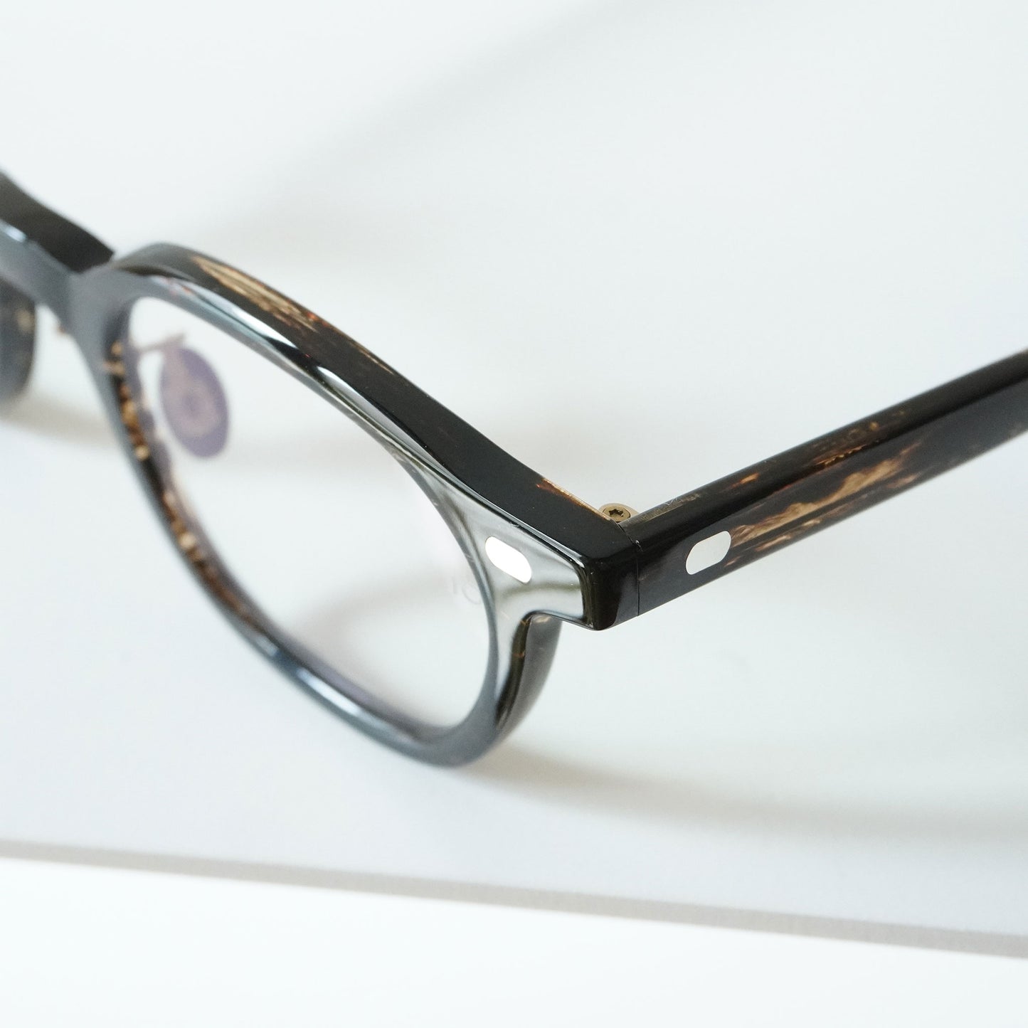 NO.2 Ⅲ (1046S - DARK BROWN LEAF)