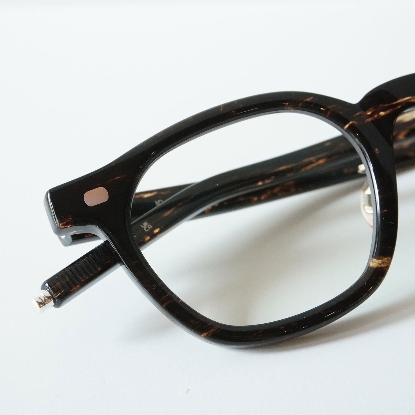 NO.2 Ⅲ (1046S - DARK BROWN LEAF)