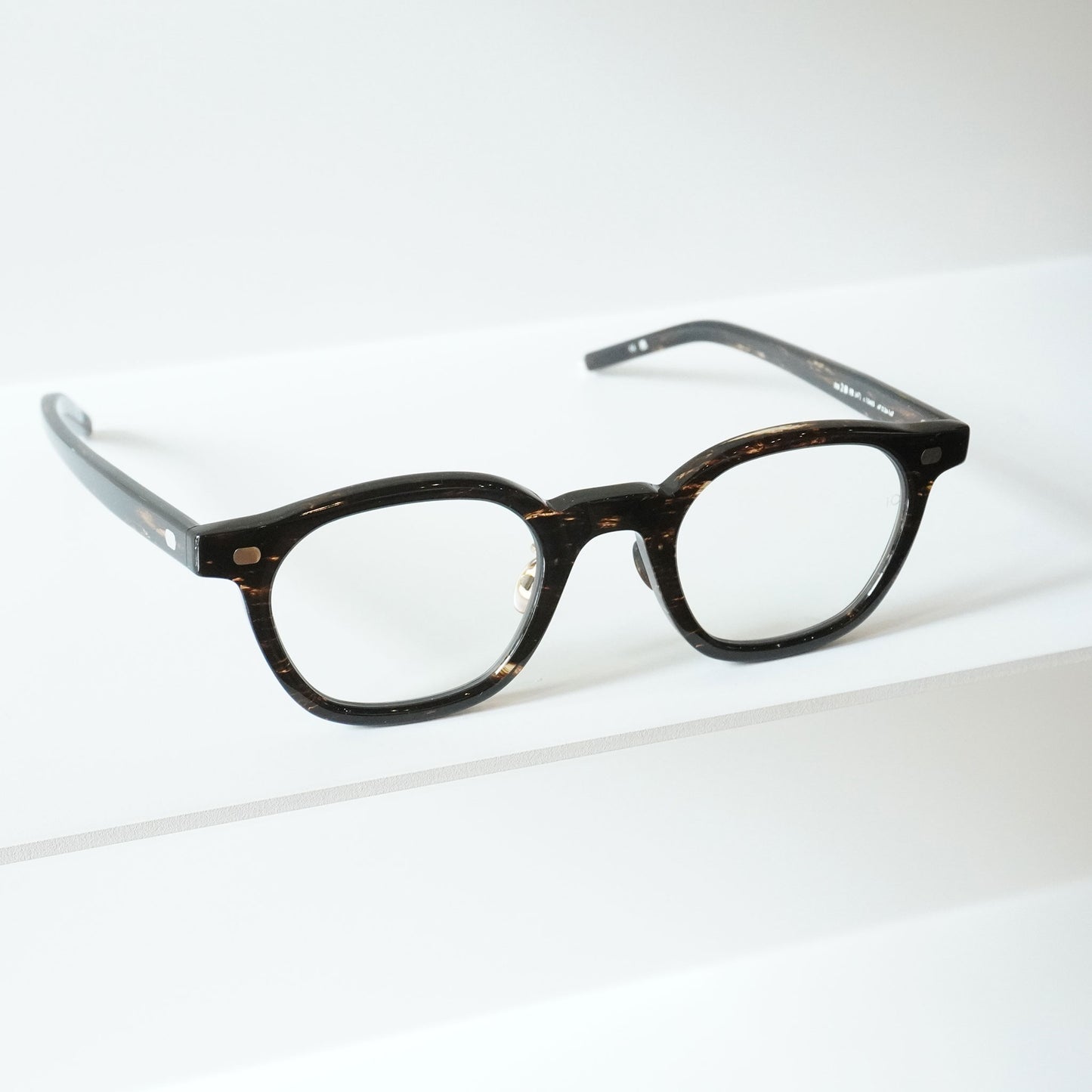 NO.2 Ⅲ (1046S - DARK BROWN LEAF)