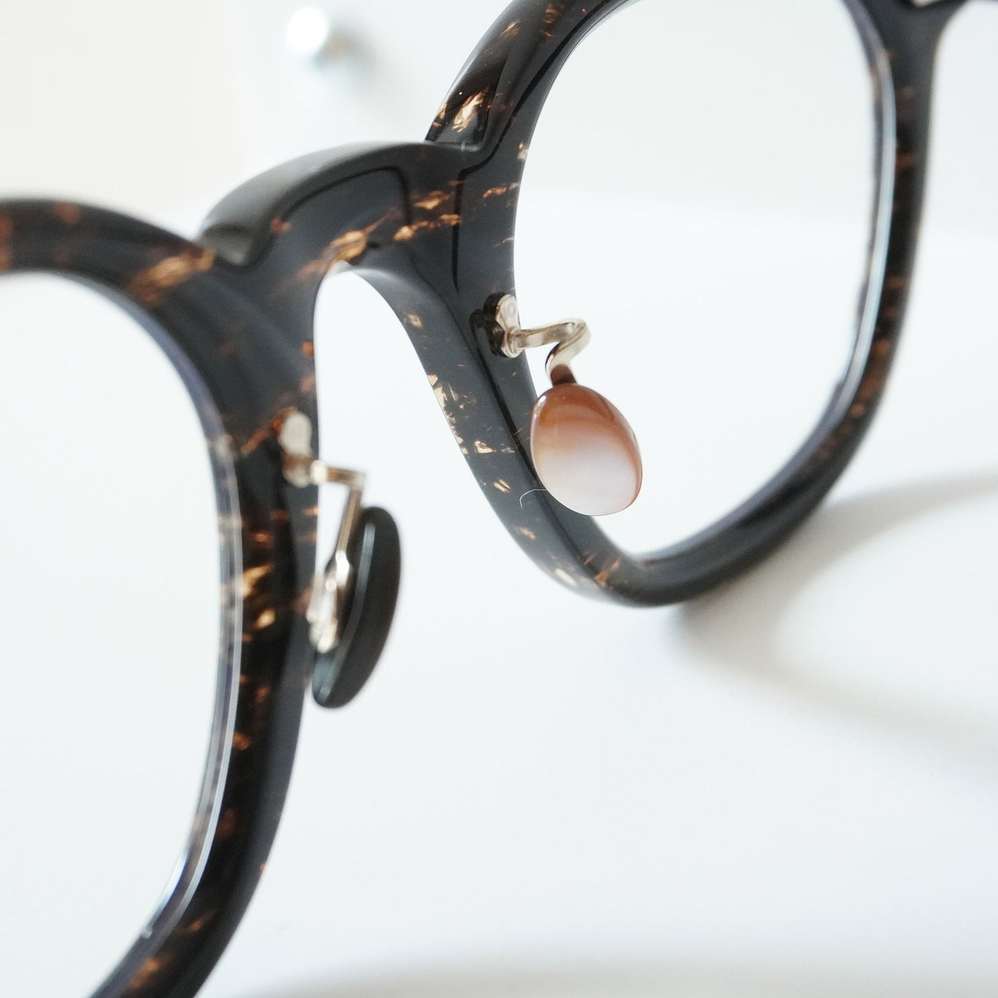 NO.2 Ⅲ (1046S - DARK BROWN LEAF)