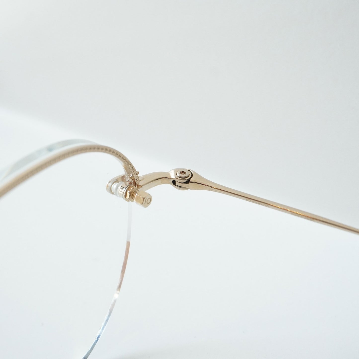 NO.6 Ⅱ (2S - WHITE GOLD)