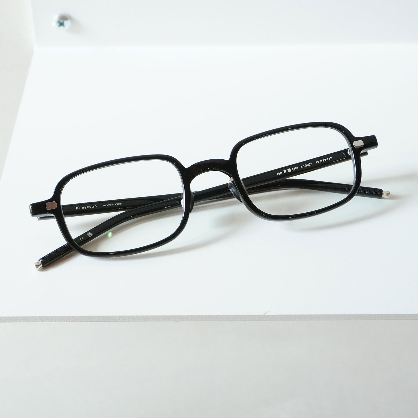 NO.8 Ⅲ (1002S - BLACK)