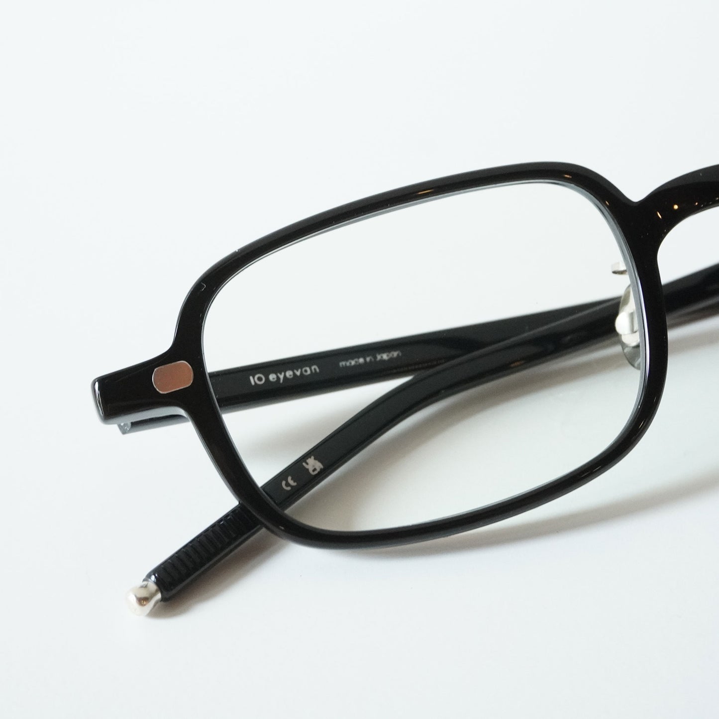 NO.8 Ⅲ (1002S - BLACK)