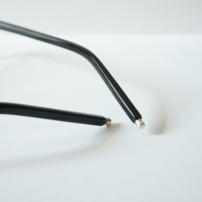 NO.8 Ⅲ (1002S - BLACK)
