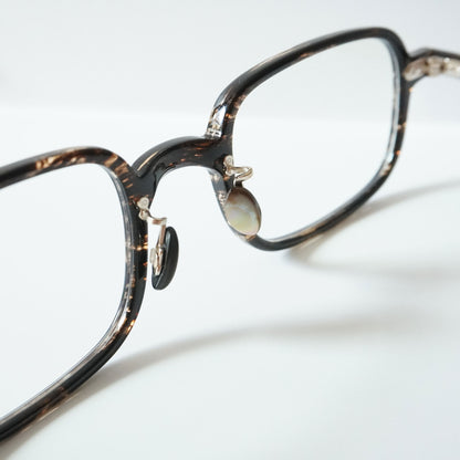 NO.8 Ⅲ (1046S - DARK BROWN LEAF)