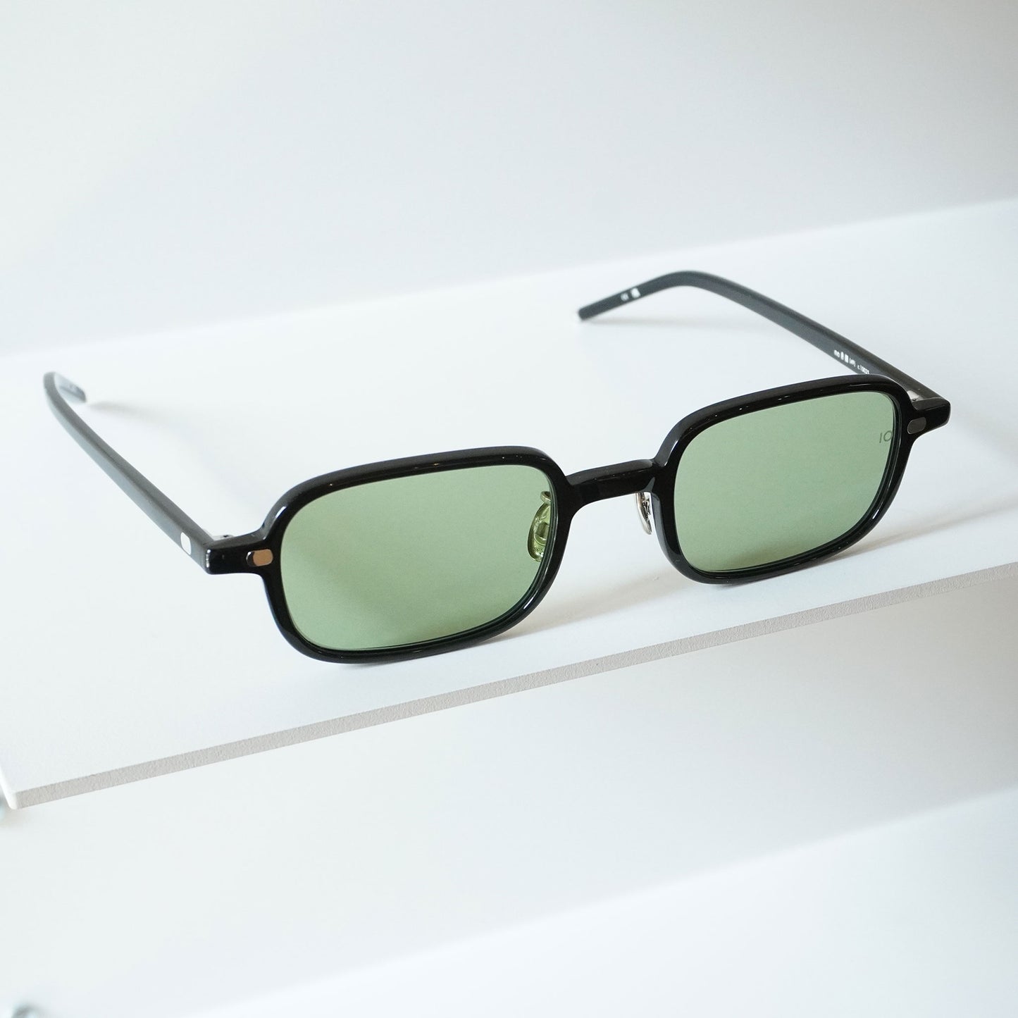 NO.8 Ⅲ (1002S - BLACK)