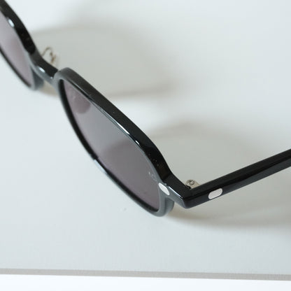 NO.8 Ⅲ (1002S - BLACK)