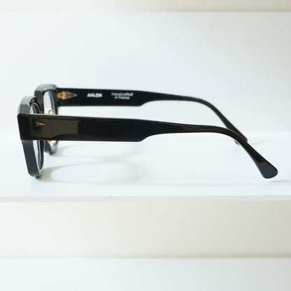 RIVOLI WITH PAD (BLACK)