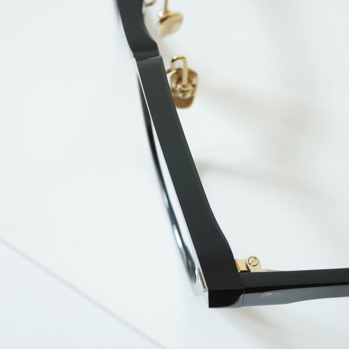 ALEXANDRE Ⅲ WITH PAD (BLACK)