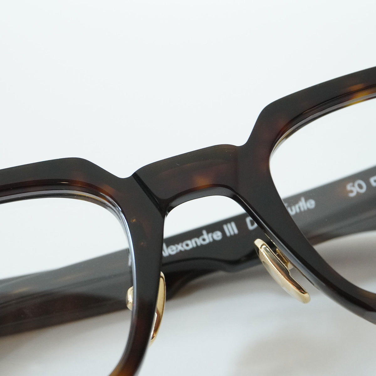 ALEXANDRE Ⅲ WITH PAD (DARK TURTLE)