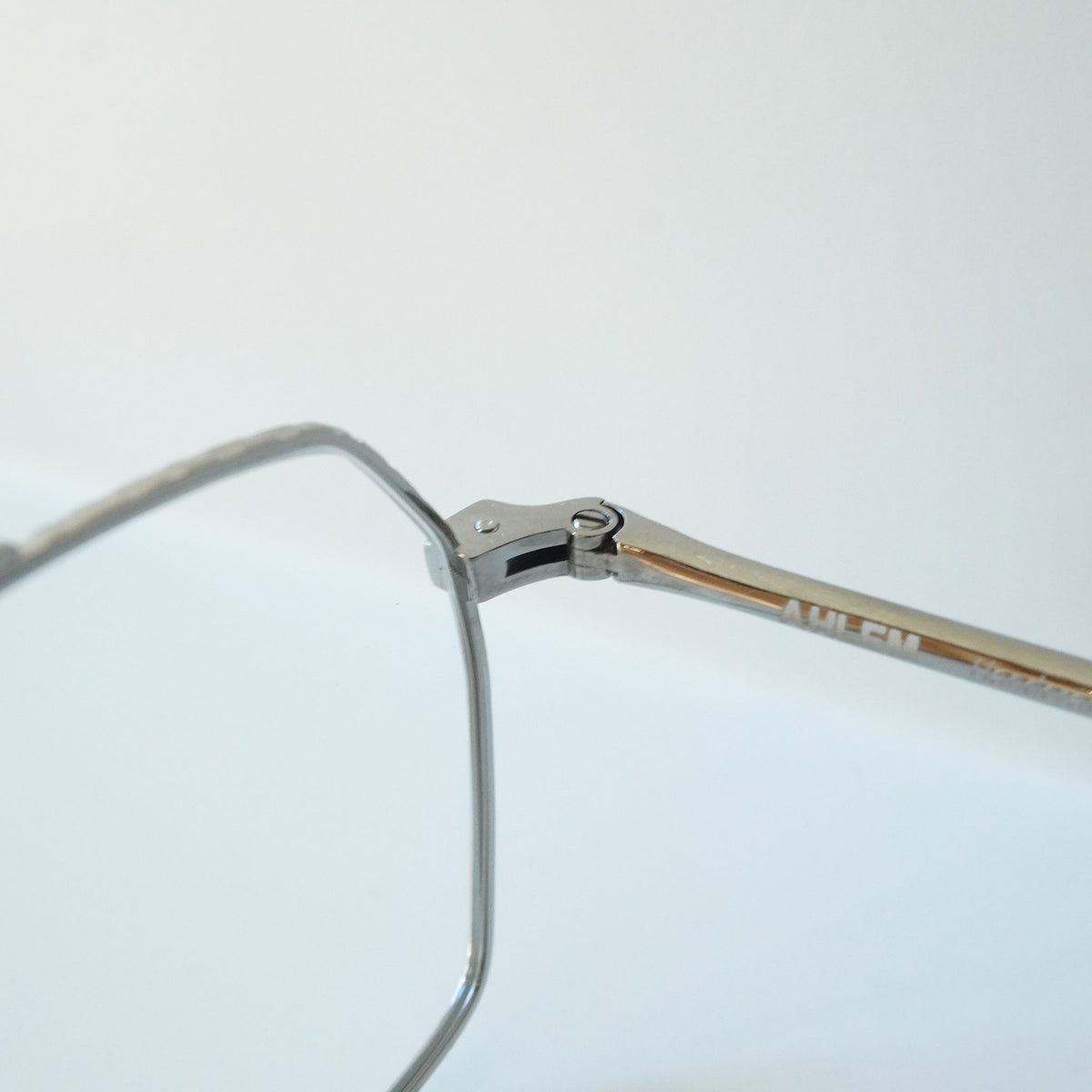 HAUSSMANN (RUTHENIUM BRUSHED)