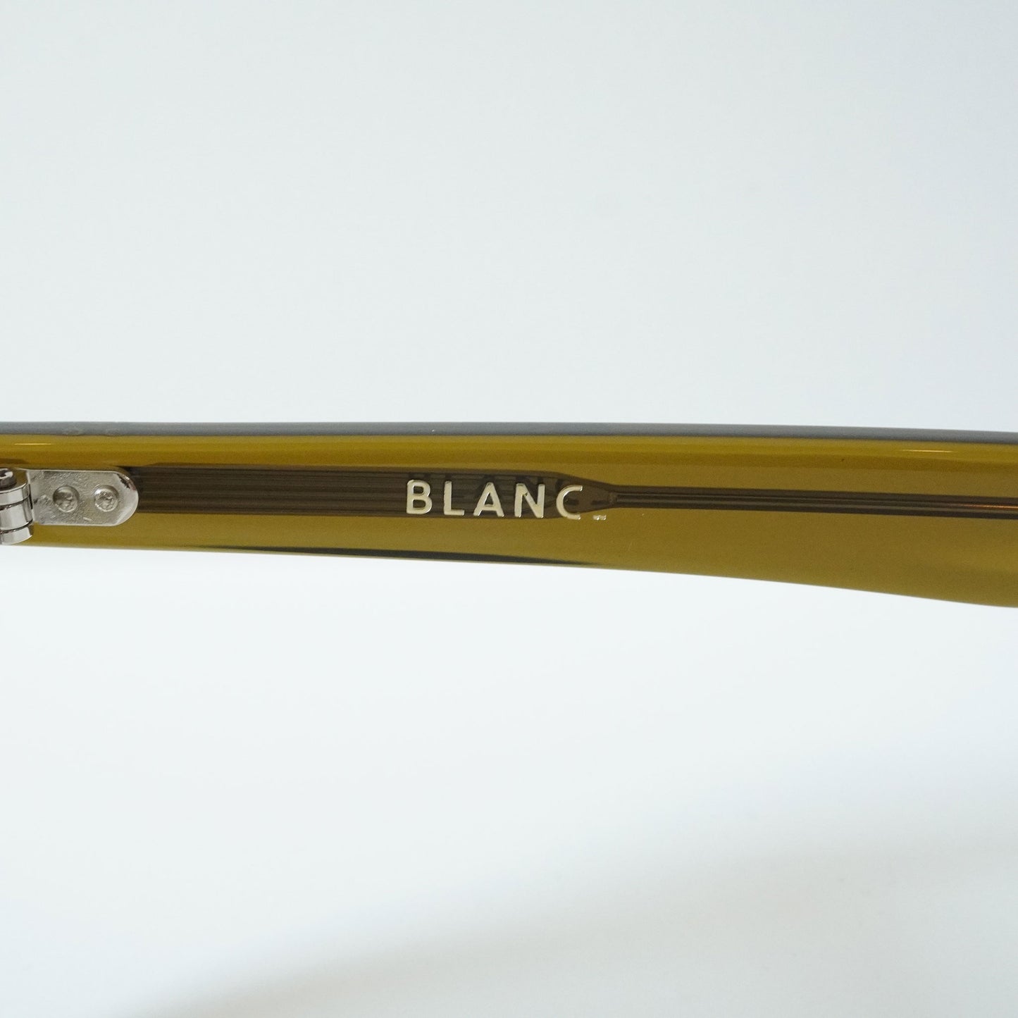 B0043 (VINTAGE OLIVE)