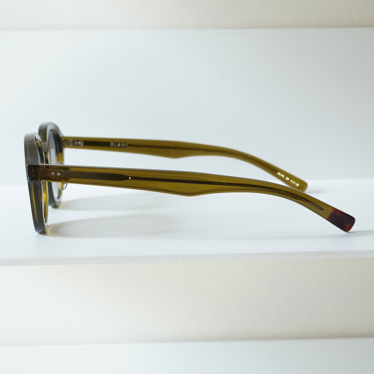 B0043 (VINTAGE OLIVE)