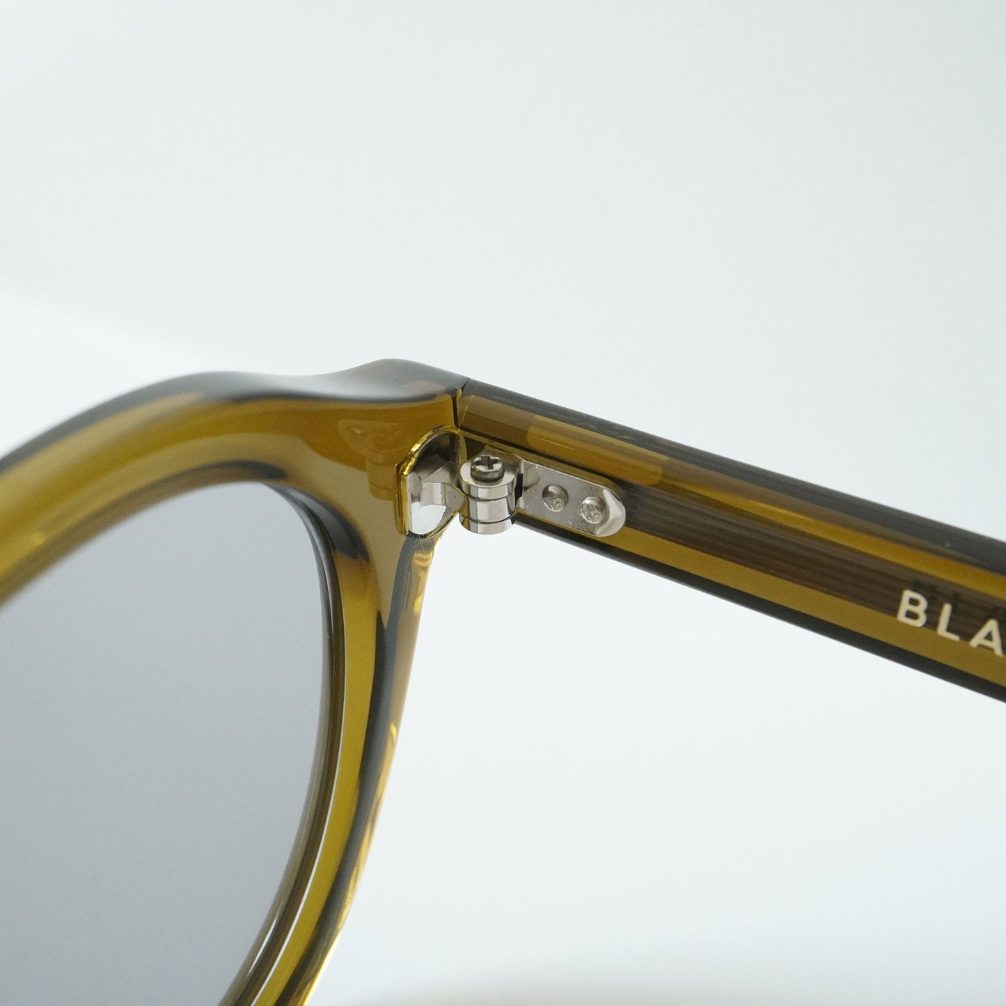 B0043 (VINTAGE OLIVE)