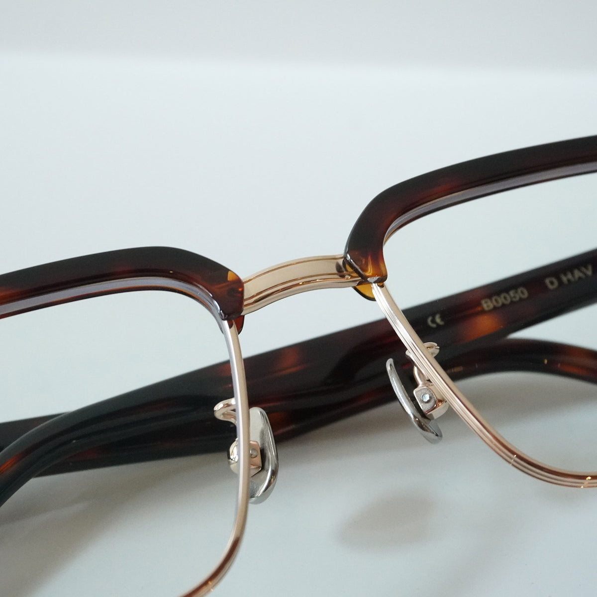 B0050 (DARK HAVANA)